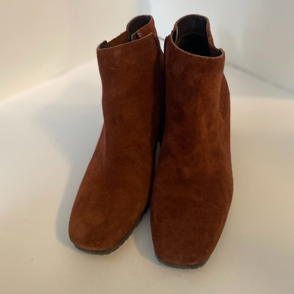 Aquatalia Womens Waterproof Suede Boots - Size 7M